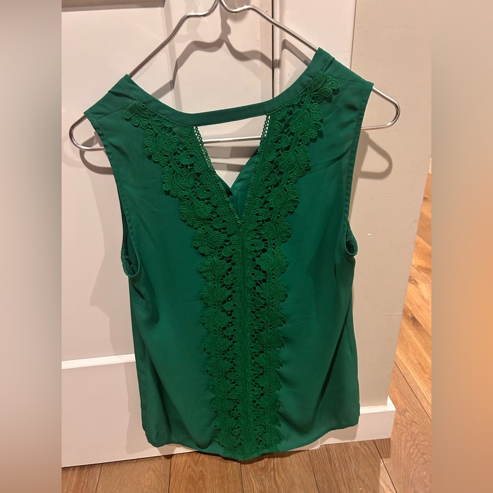 Daniel Rainn Green Lace Detail Blouse